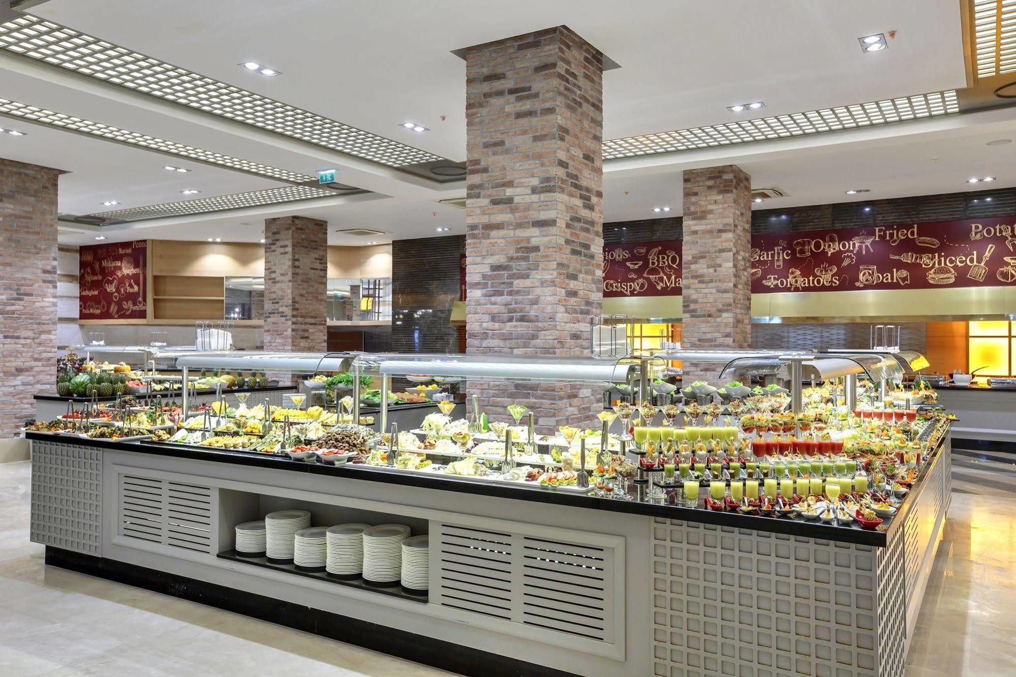 Sunis Efes Royal Palace Resort & Spa Özdere Extérieur photo